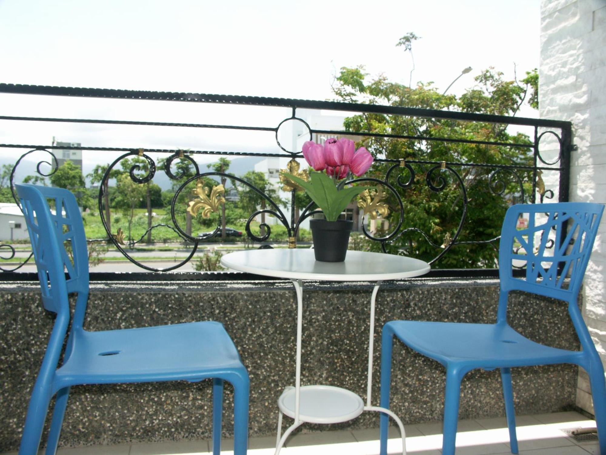 I Star Bed And Breakfast T'ai-tung Buitenkant foto