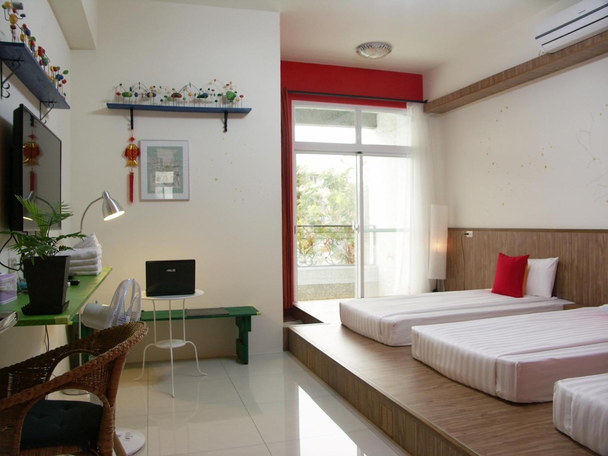 I Star Bed And Breakfast T'ai-tung Buitenkant foto