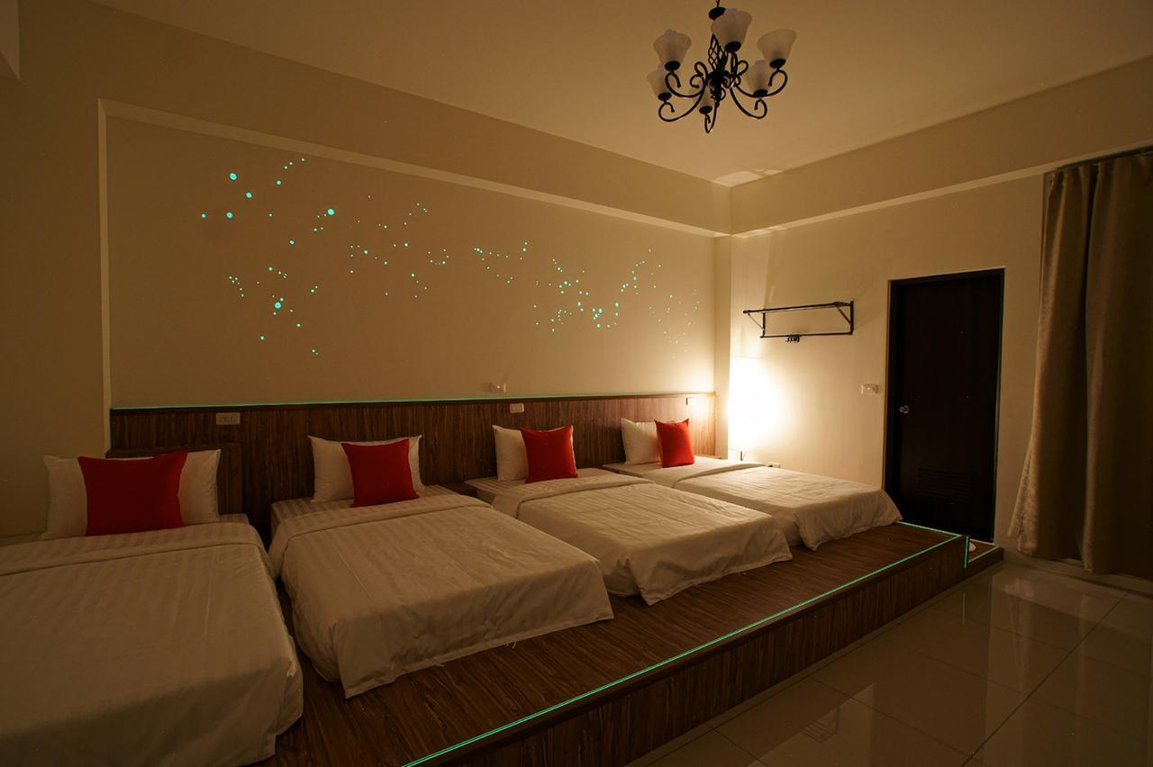 I Star Bed And Breakfast T'ai-tung Buitenkant foto